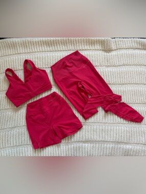 Gymshark Whitney Simmons Athletic Set - Sports Bra, Shorts & Leggings